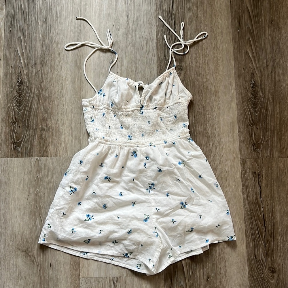 H&M Floral Romper Size S